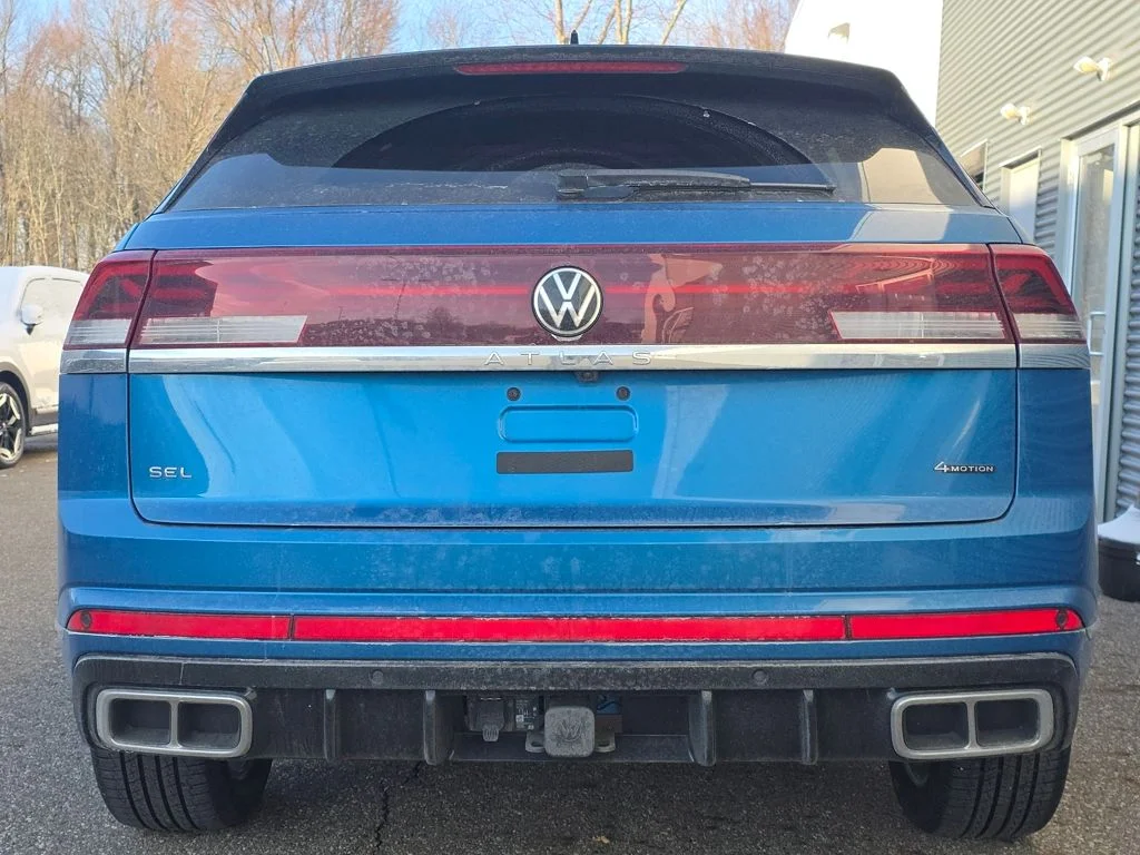 New 2024 Kingfisher Blue Metallic Volkswagen 2.0T SEL R-Line image 12