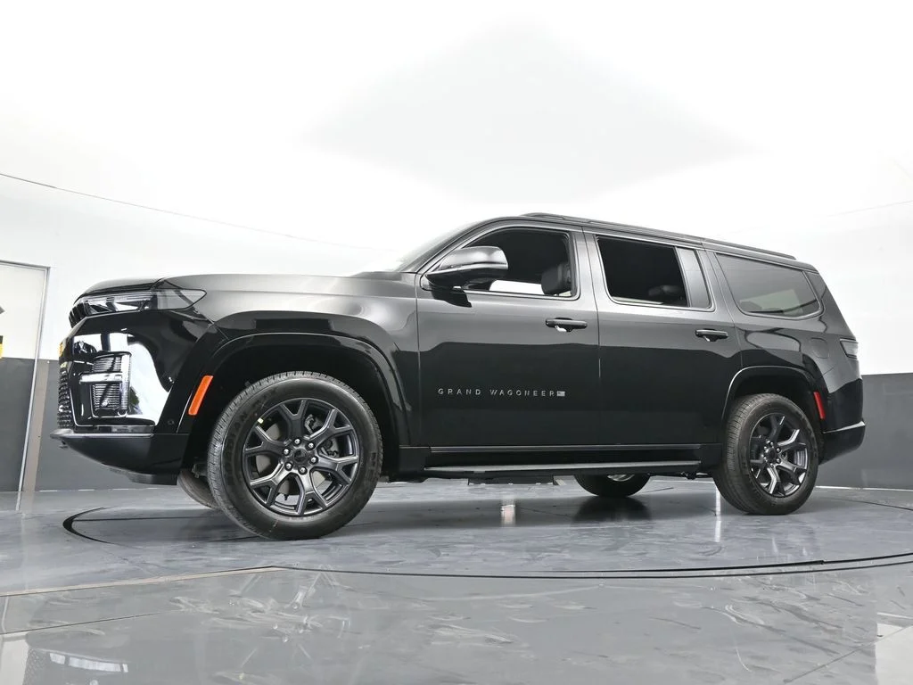 New 2026 High Gloss Black Exterior Paint Jeep Limited Altitude image 55