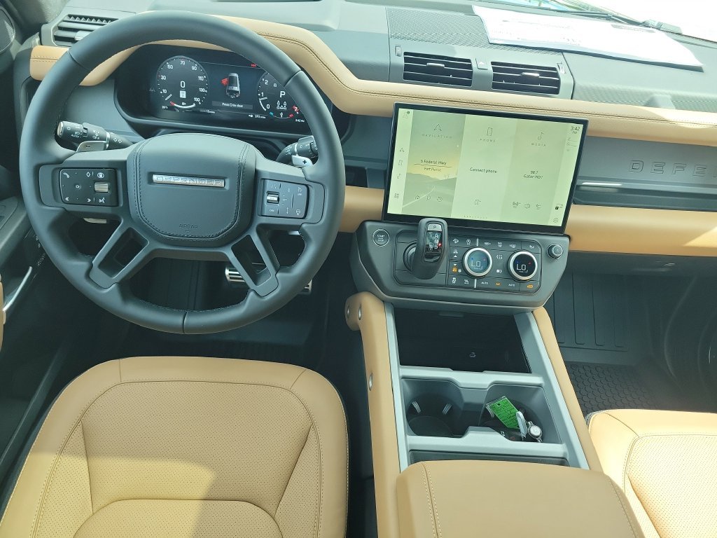 New 2026 Santorini Black Land Rover V8 image 17