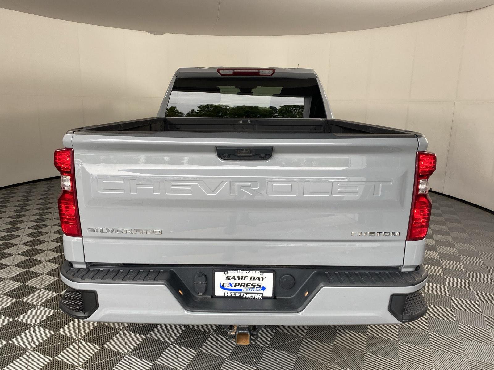 Used 2024 Slate Grey Metallic Chevrolet Custom image 15