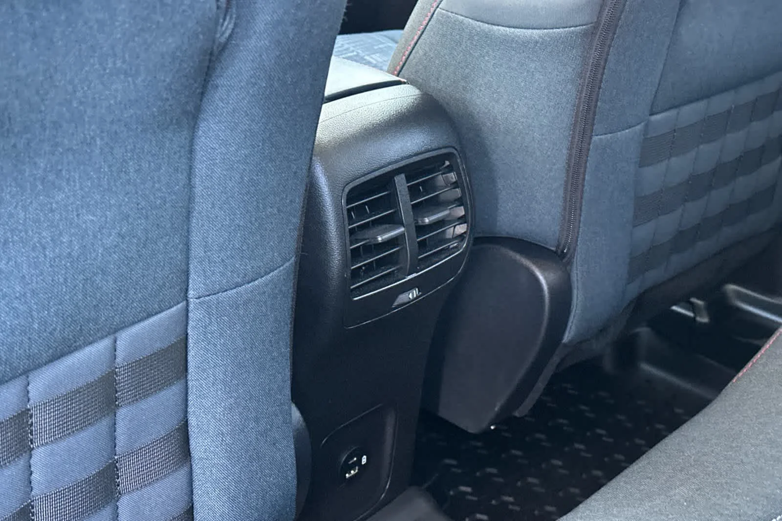 Used 2023 Cactus Gray Ford Heritage image 14