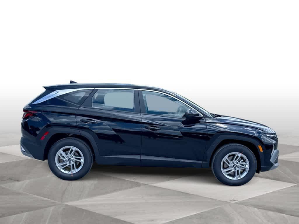 New 2026 Phantom Black Hyundai SE FWD image 9