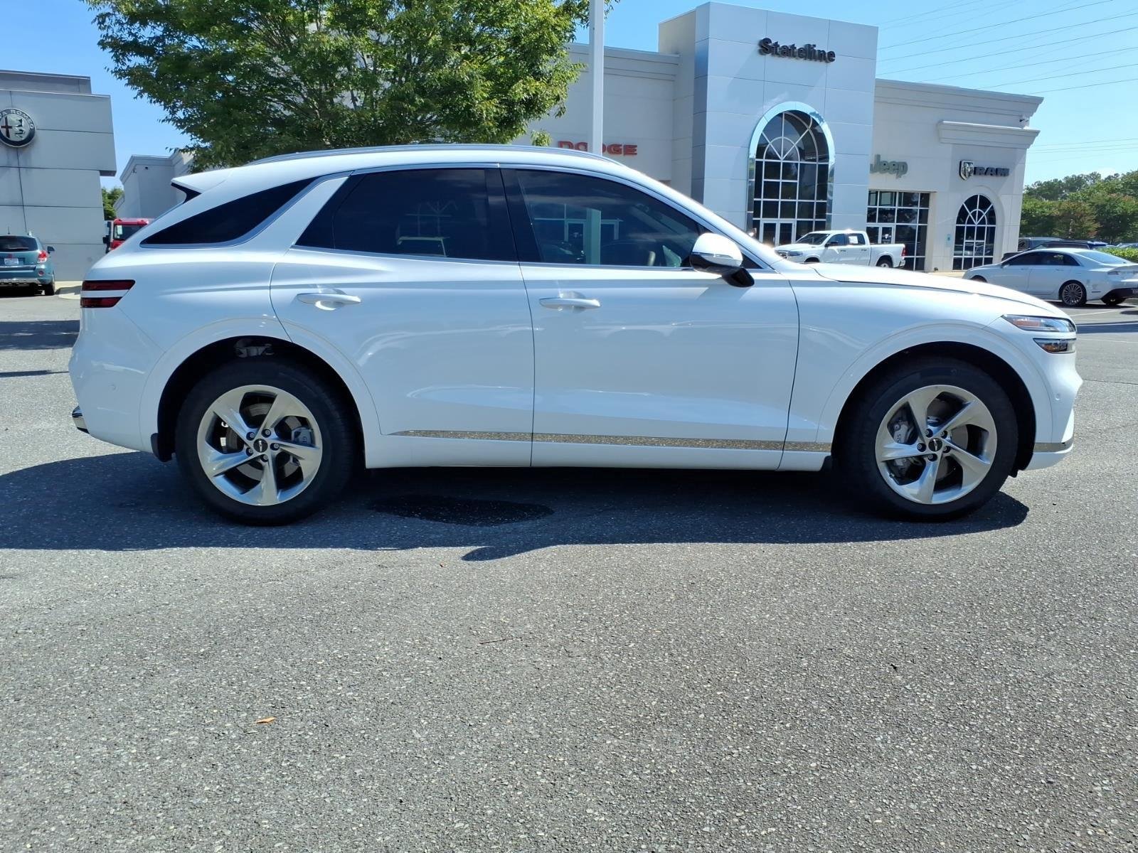 Used 2026 Uyuni White Genesis 2.5T Advanced image 11