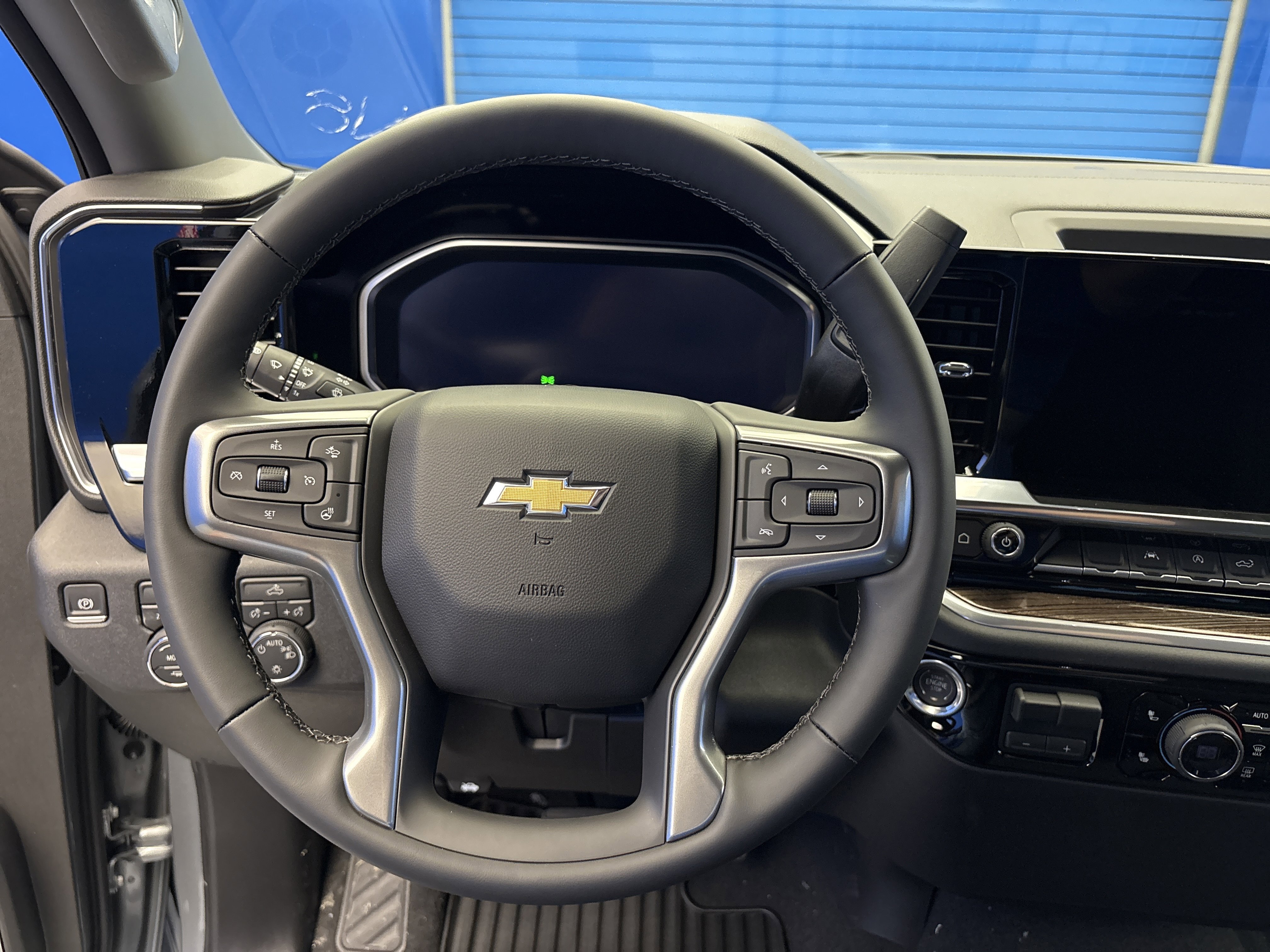 2026 Chevrolet Silverado 1500 LT - Photo 15