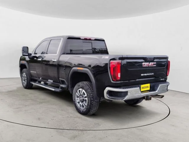 Used 2022 Onyx Black GMC SLT image 3