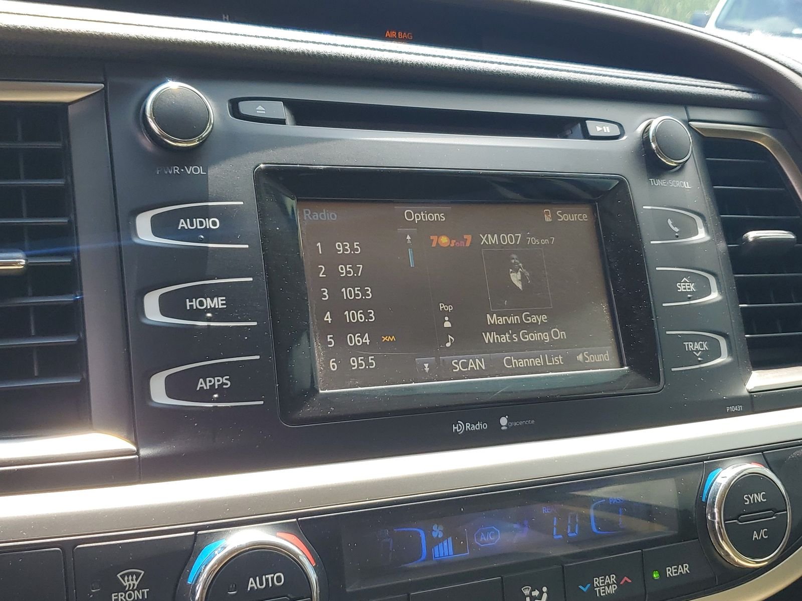 Used 2015 Red Toyota LE Plus V6 image 13