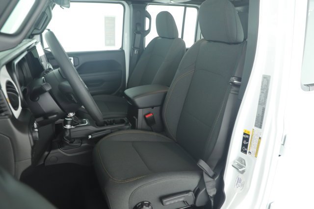 New 2026 Bright White Clear-Coat Exterior Paint Jeep Sport image 9