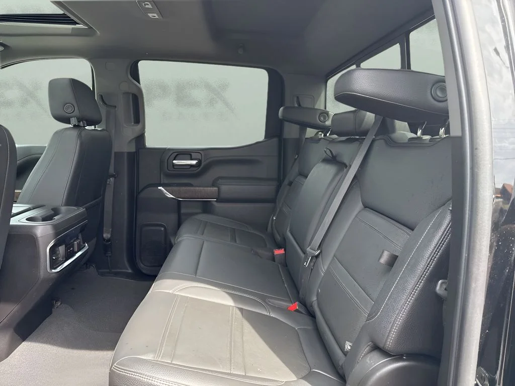Used 2022 Black GMC Denali image 13