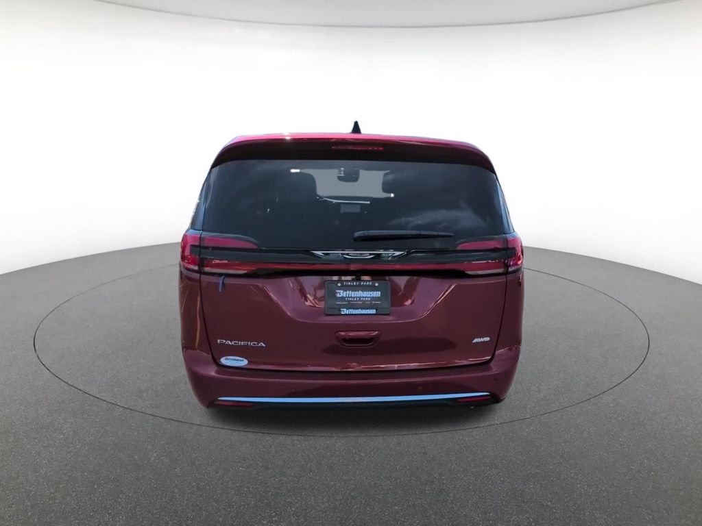 New 2027 Red Hot Pearl-Coat Exterior Paint Chrysler  image 7