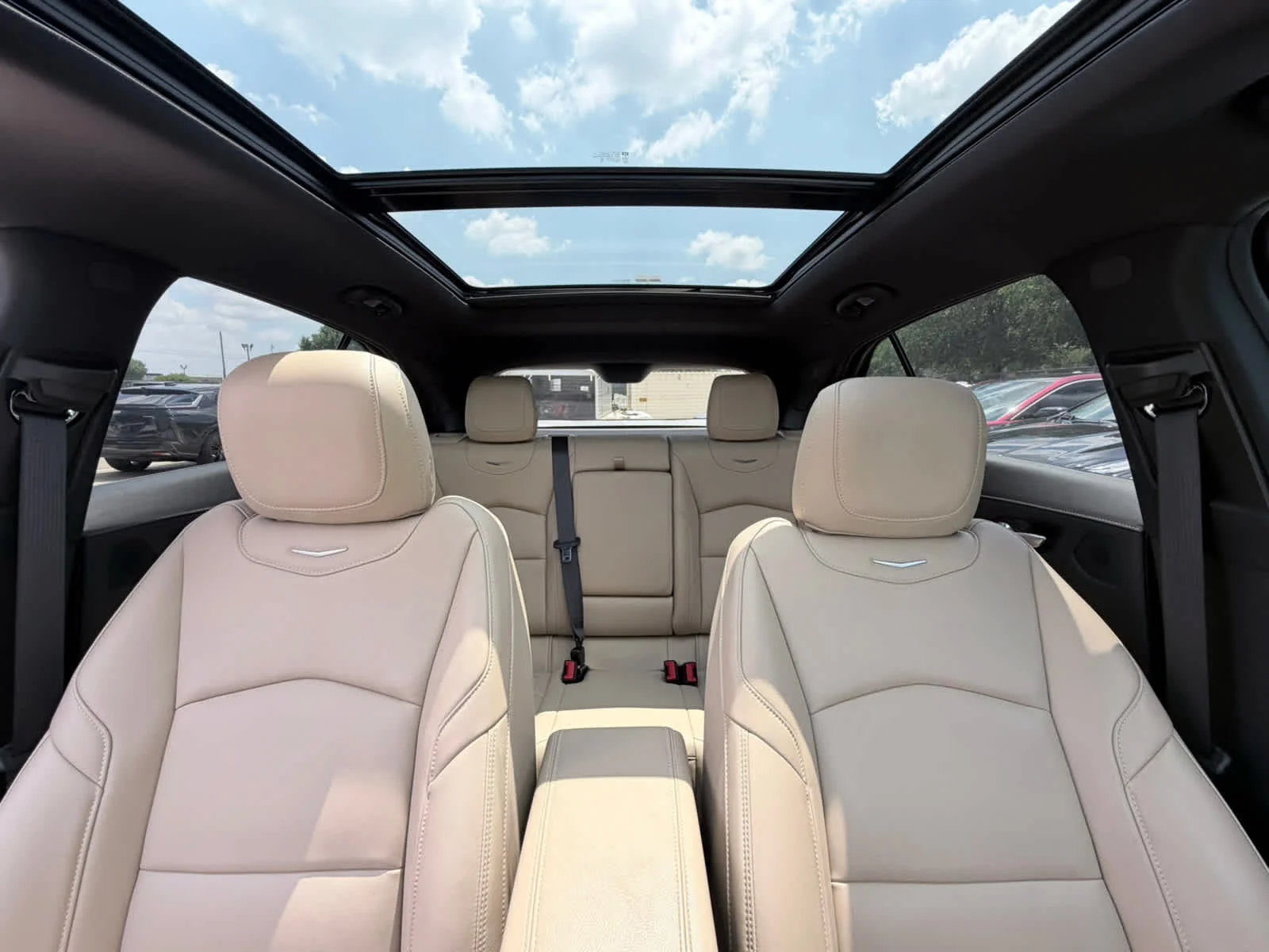 Used 2024 Stellar Black Metallic Cadillac Premium Luxury image 18