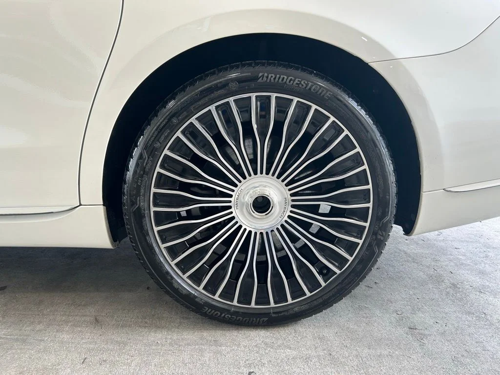 Used 2021 White Mercedes-Benz Maybach S 580 image 14