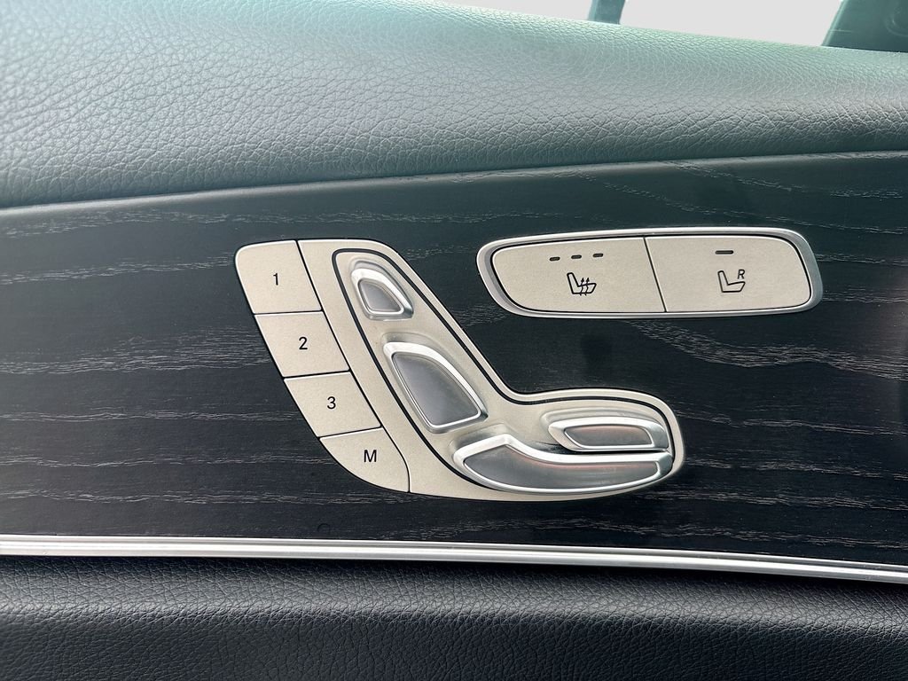 Used 2019 Black Mercedes-Benz E 300 image 34