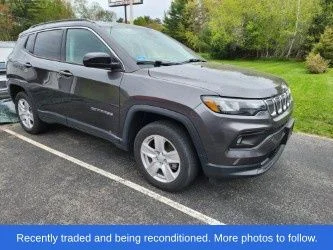 2022 Jeep Compass Latitude 4X4's photo