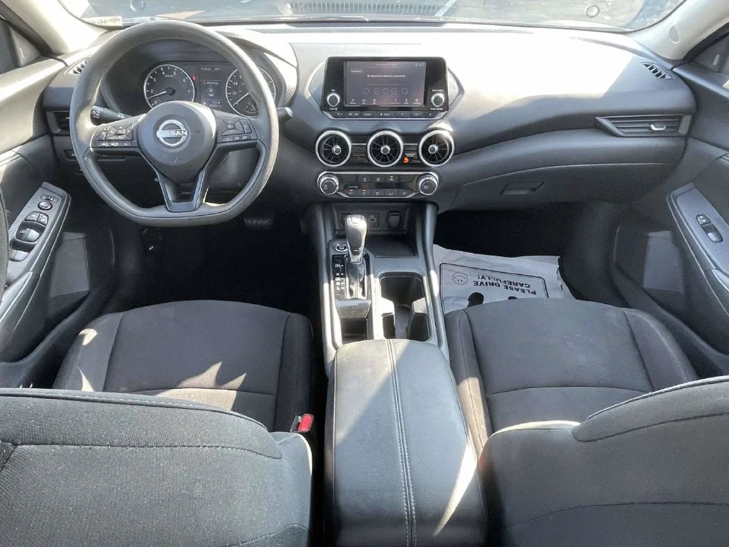 Used 2025 Gray Nissan S image 11