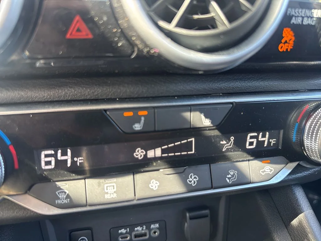 Used 2025 Black Nissan SR image 19