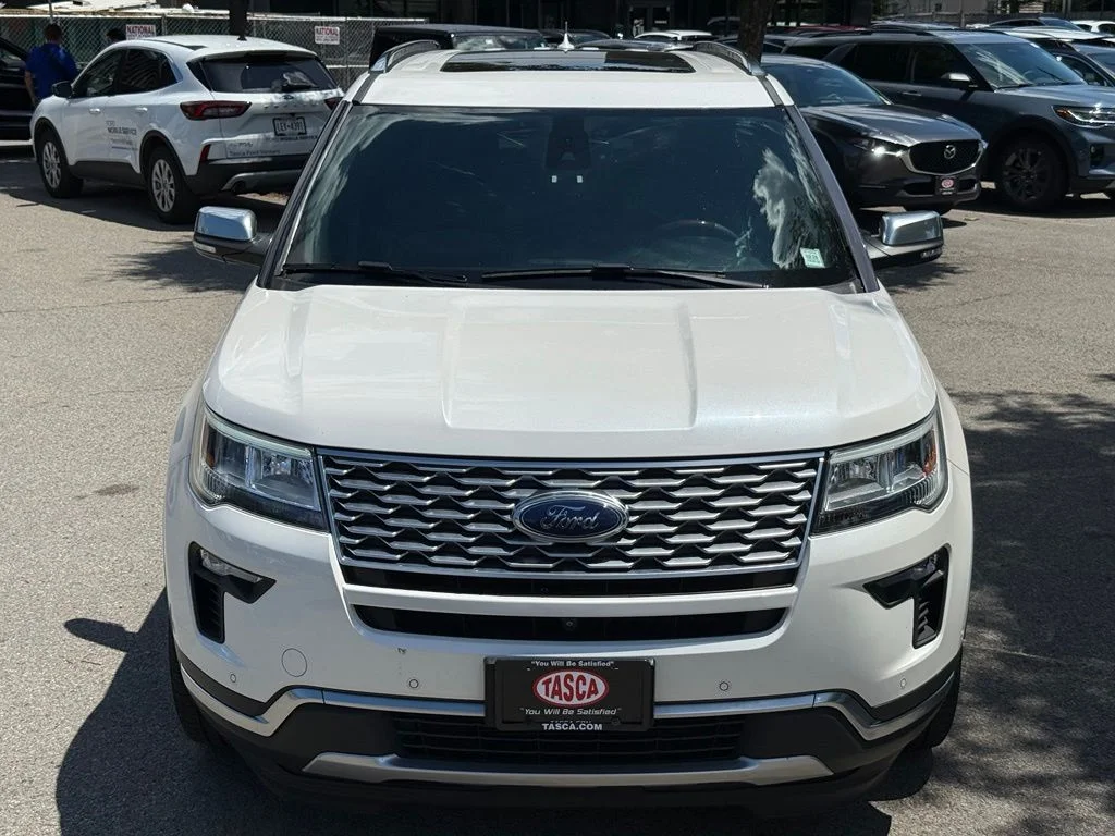 Used 2019 White Ford Platinum image 2