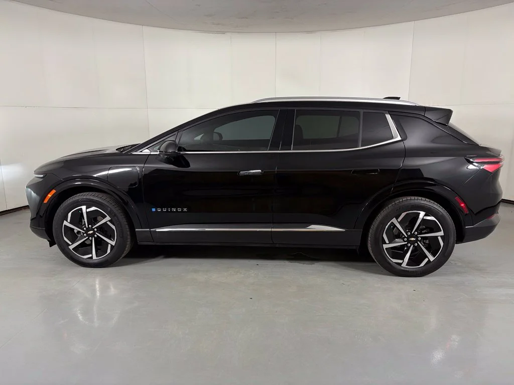 Used 2024 Black Chevrolet LT image 5
