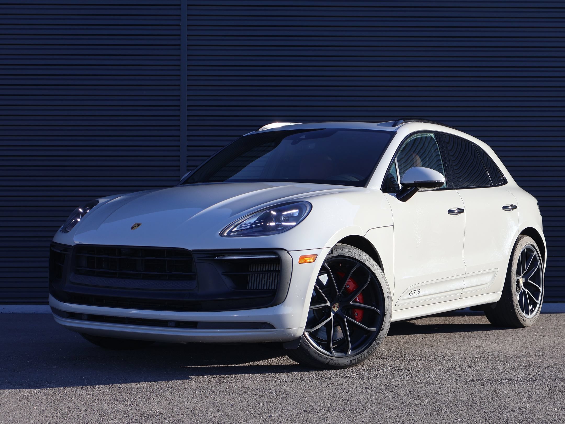 2022 Porsche Macan