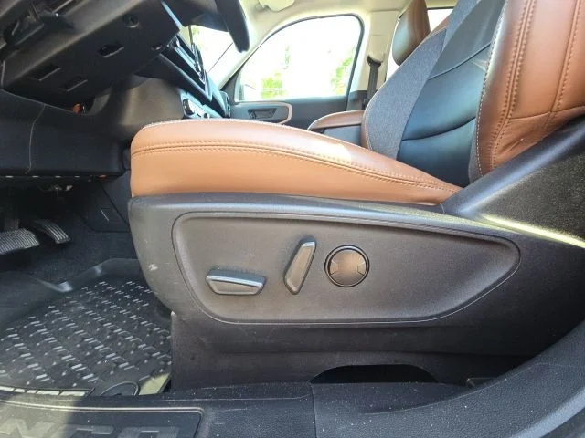Used 2022  Ford Outer Banks image 22