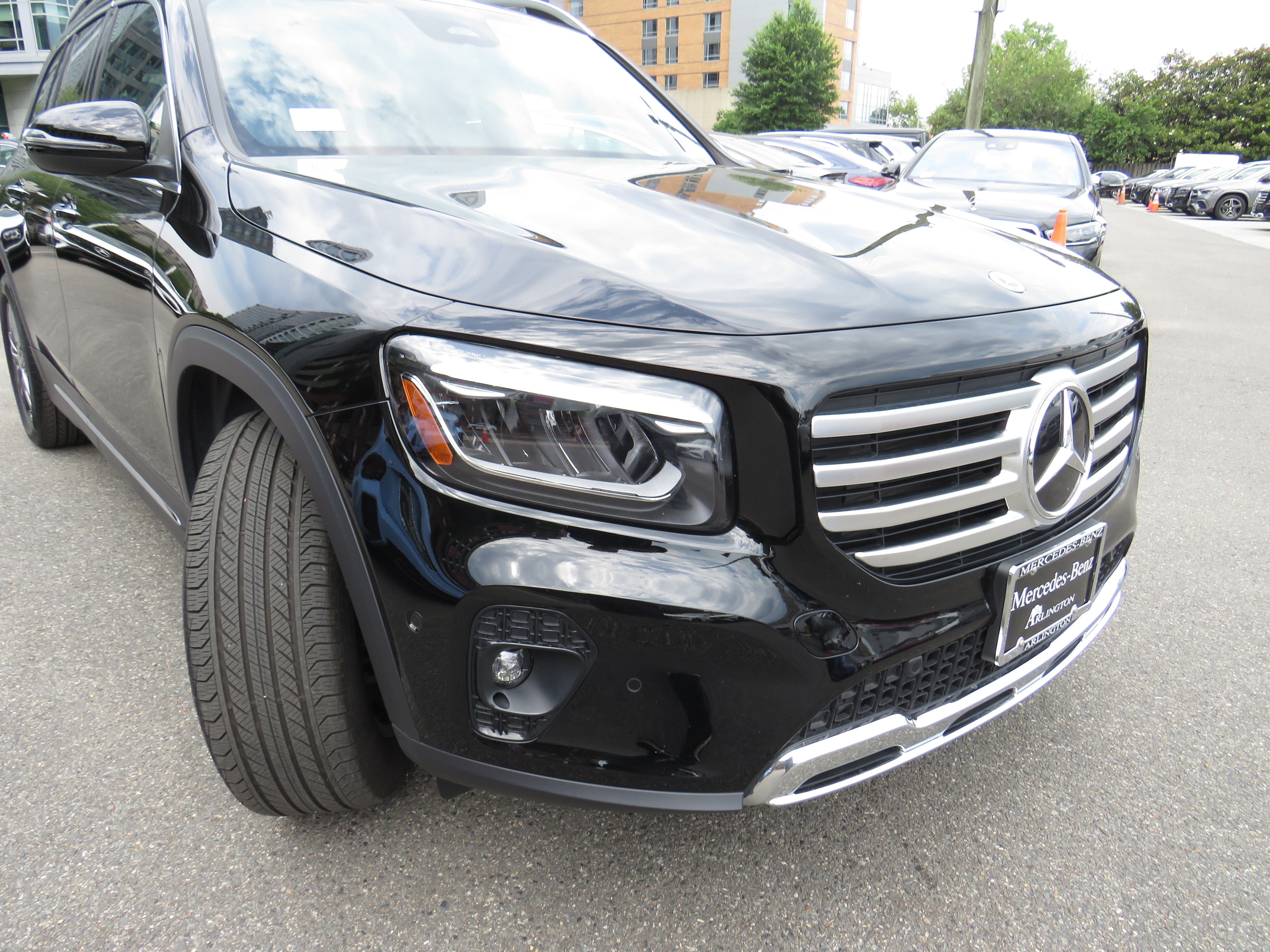 Used 2026 Night Black Mercedes-Benz GLB 250 4MATIC® image 24