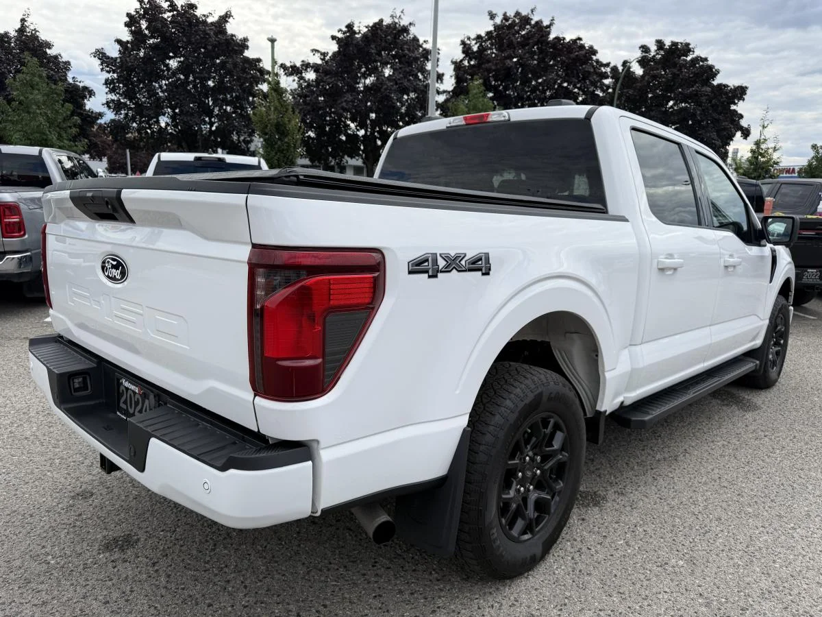 Used 2024 White Ford XLT image 7