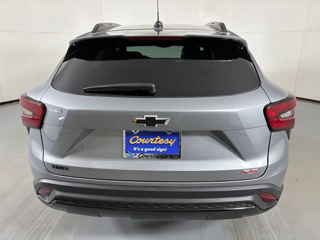 2026 Chevrolet Trax RS - Photo 8