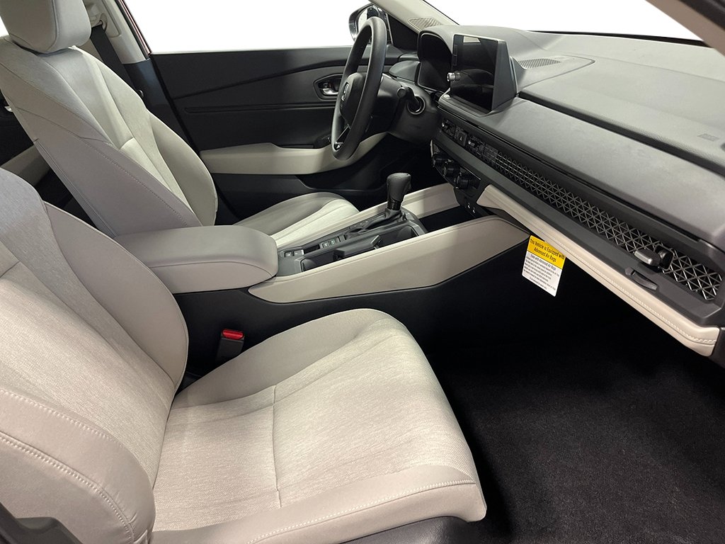 New 2026 Meteorite Gray Metallic Honda SE image 28