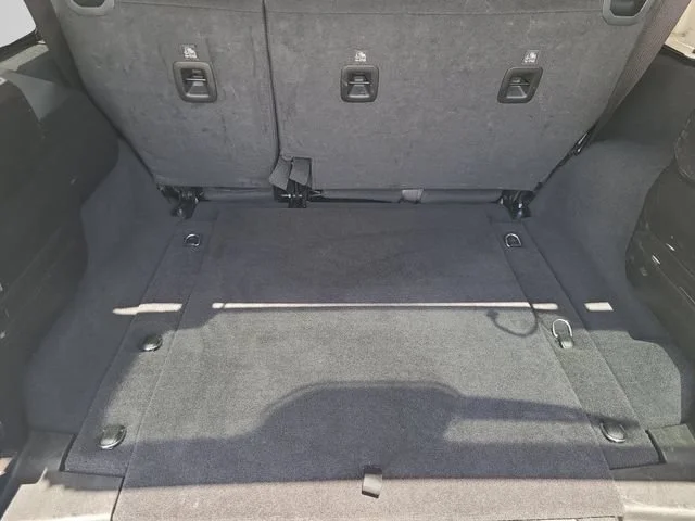 Used 2025 Blue Jeep Rubicon image 9
