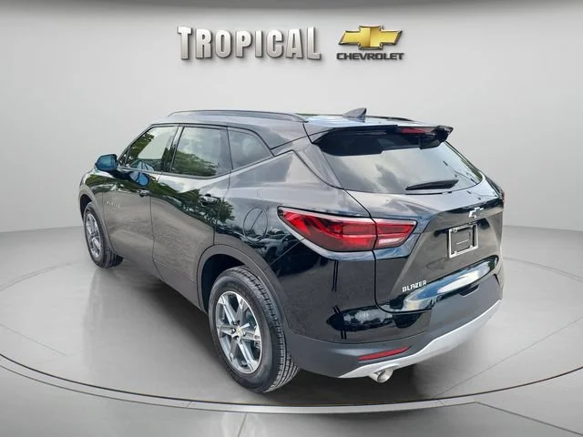New 2026 Black Chevrolet 2LT image 3