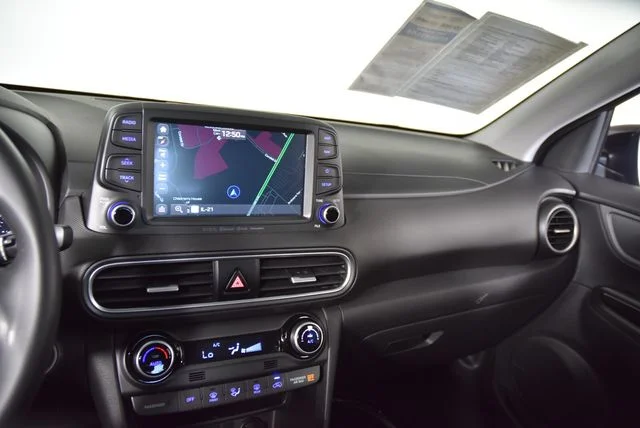 Used 2021 Black Hyundai Ultimate image 42