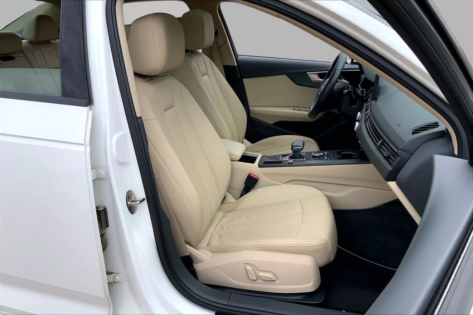 Used 2018 Glacier White Metallic Audi Premium image 19