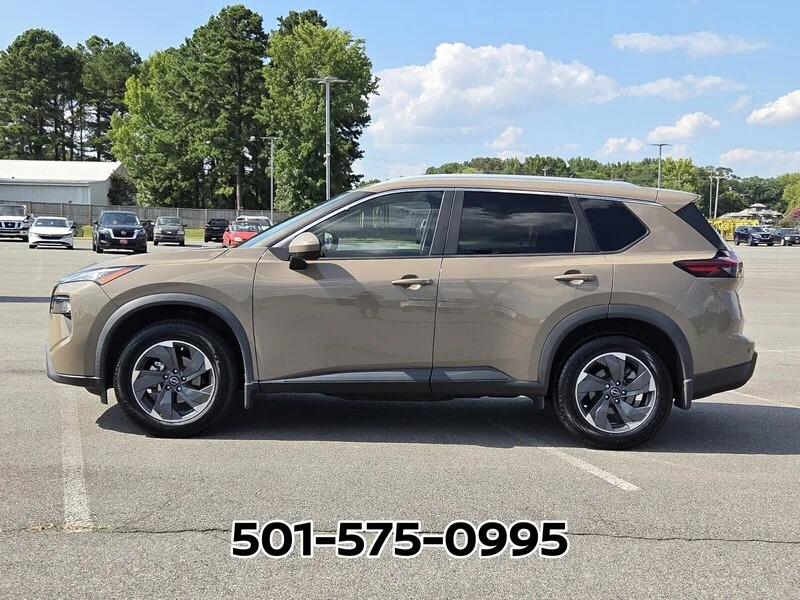 Used 2024 Baja Storm Metallic NISSAN FWD SV image 2