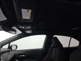 Certified Used 2023 Ice Toyota SE image 15