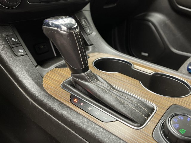 Used 2019 Blue Steel Metallic GMC SLE image 25