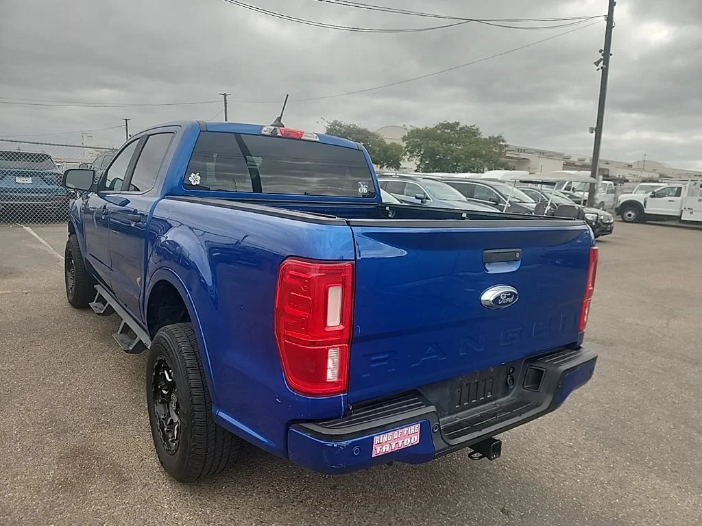 Used 2020 Blue Ford XLT image 10