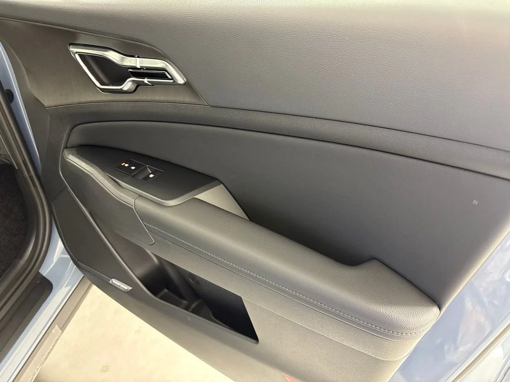 New 2027 Heritage Blue Kia X-Line Prestige image 44