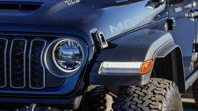 New 2026 Black Clear-Coat Exterior Paint Jeep Rubicon 392 image 5