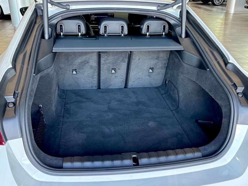 Used 2023 White BMW eDrive40 image 37