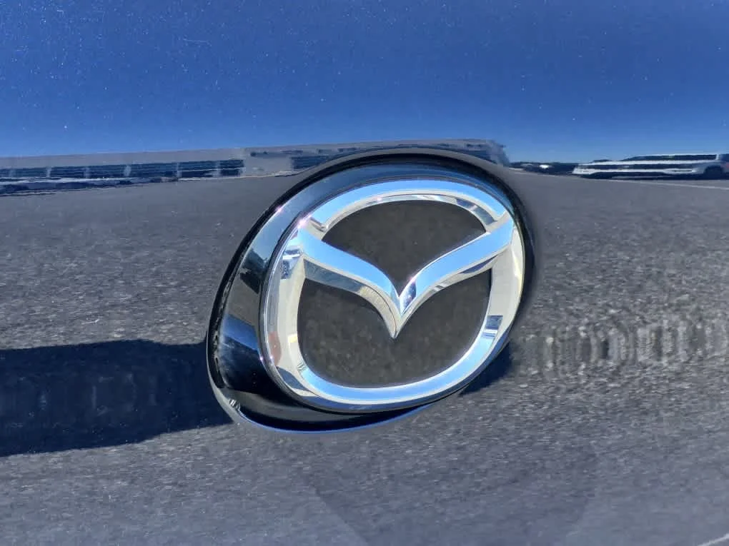 Used 2022 Deep Crystal Blue Mica Mazda Select image 19