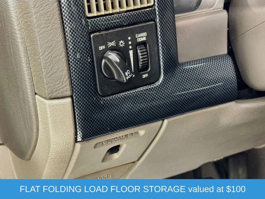 Used 2004 Black Dodge SLT image 12