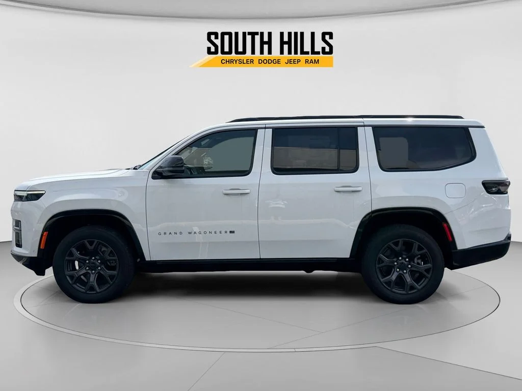 New 2026 Bright White Clear-Coat Exterior Paint Jeep Limited Altitude image 2