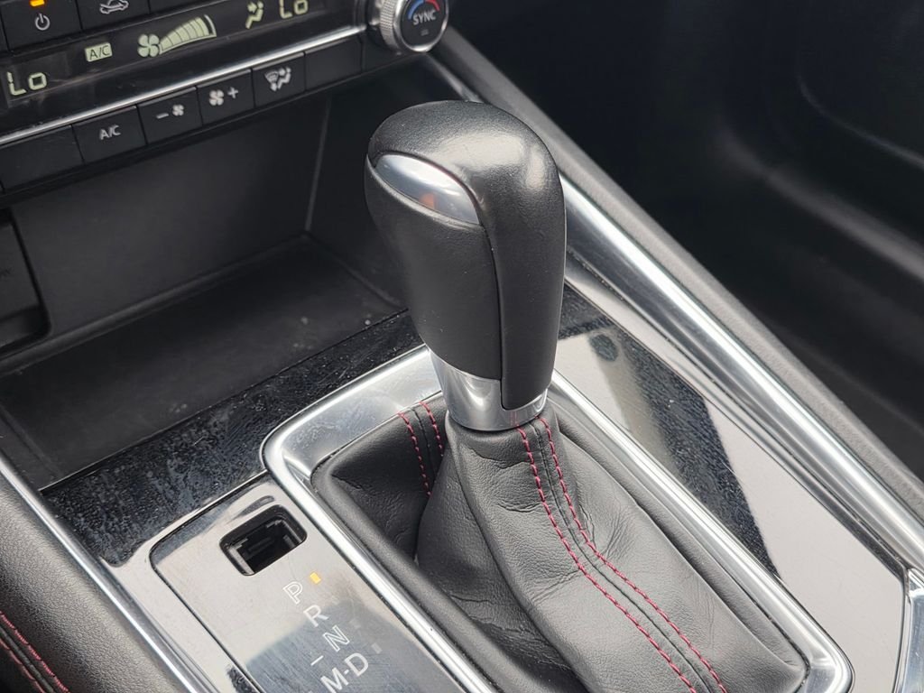 Used 2024 Gray Mazda 2.5 S Carbon Edition image 31