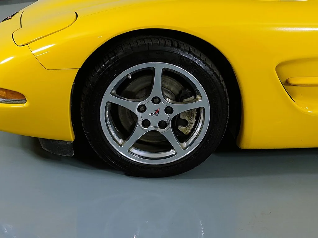 Used 2001 Yellow Chevrolet Base image 8