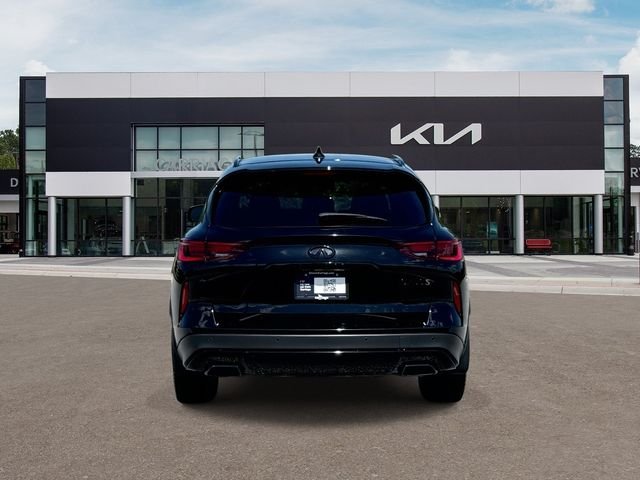Used 2024 Black INFINITI SPORT image 7