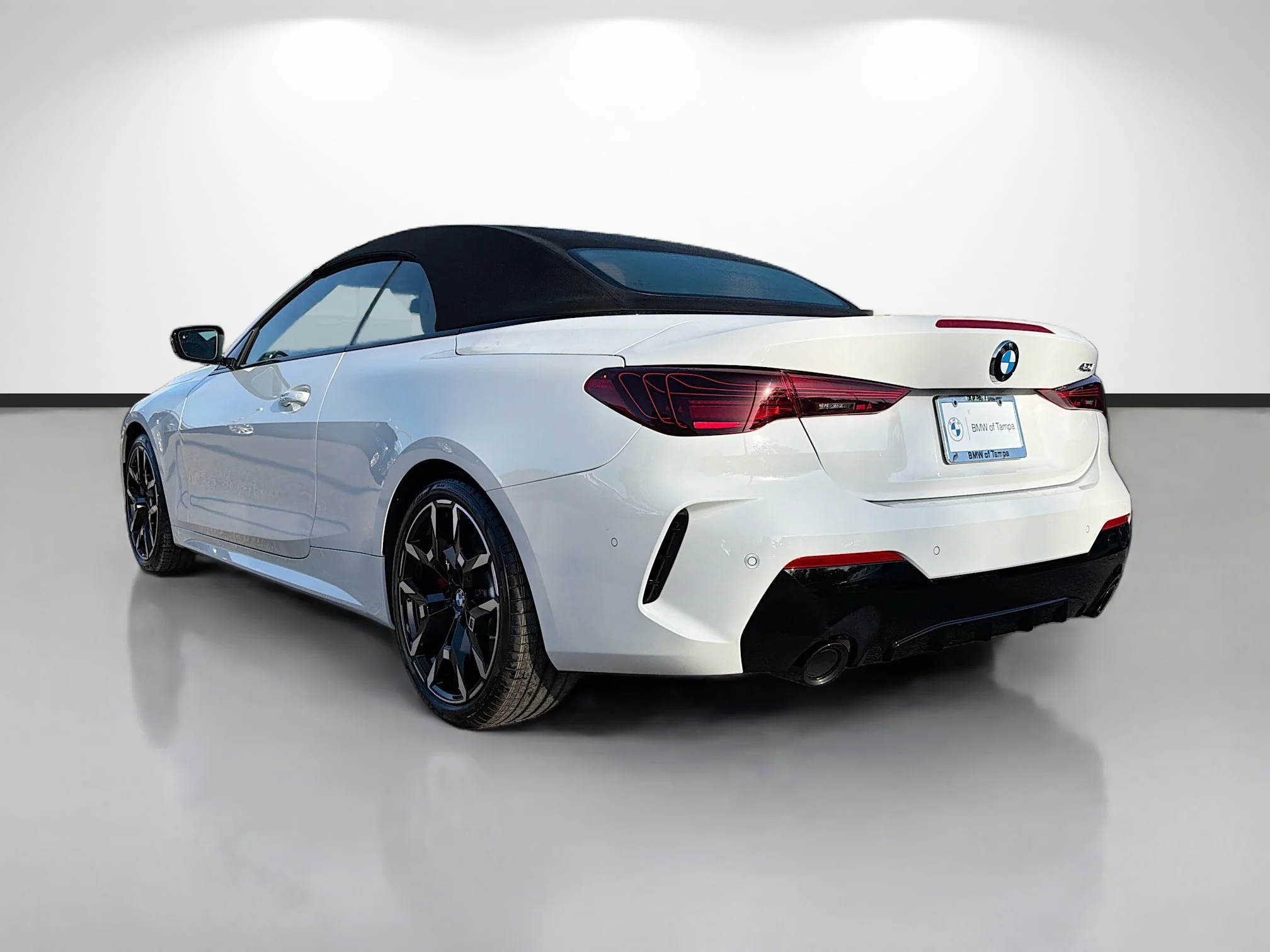 New 2026 Alpine White BMW 430i image 5