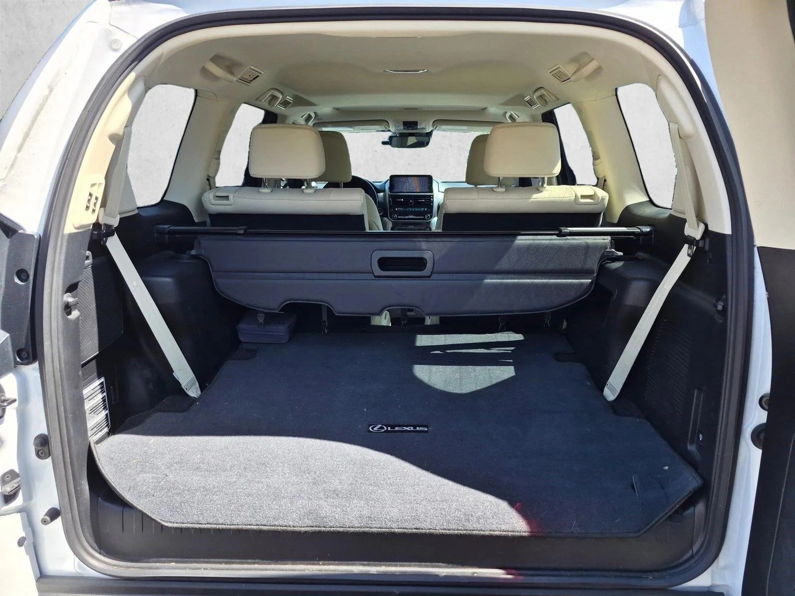 Used 2022 Starfire Pearl Lexus GX 460 Premium image 7