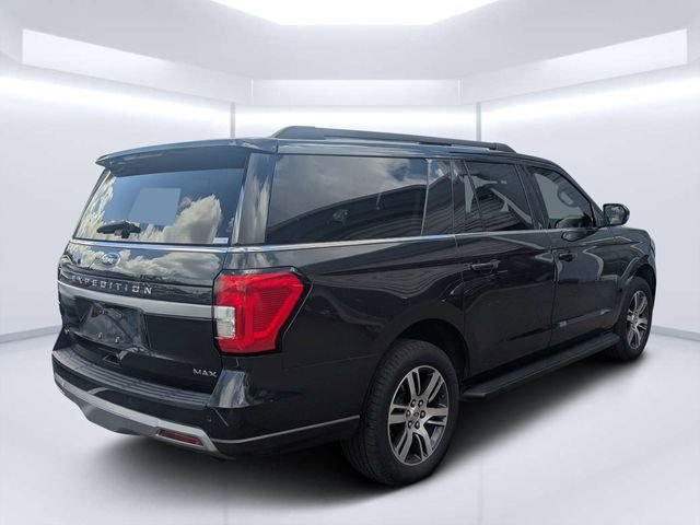Used 2024 Gray Ford XLT image 3