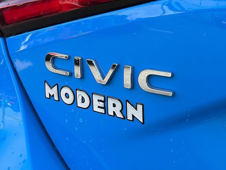 Used 2024 Aegean Blue Metallic Honda Sport Touring image 27