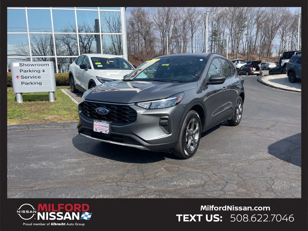 2025 Ford Escape ST-Line