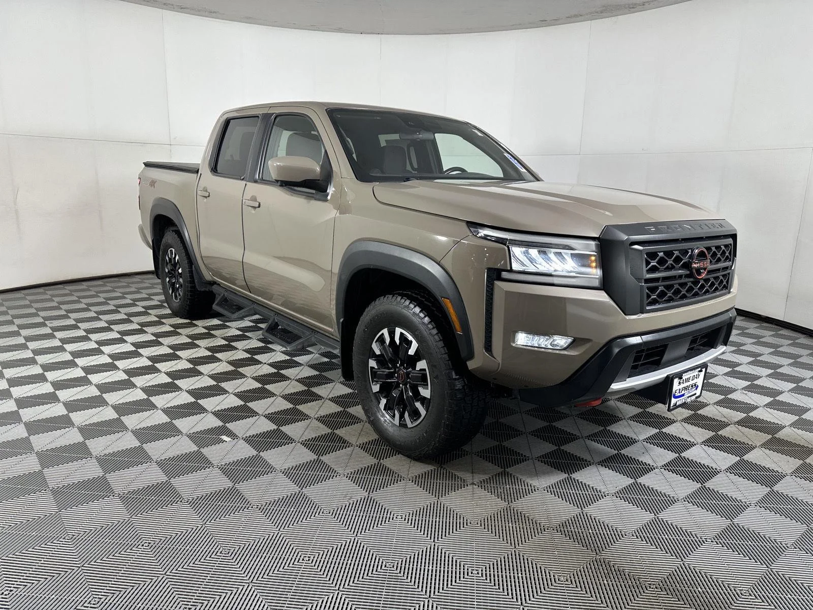 Used 2023 Baja Storm Nissan PRO-4X image 9